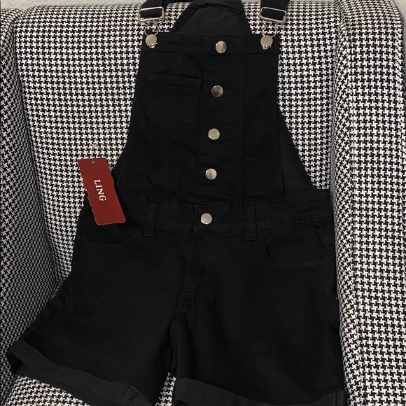 NWT Black Overalls Short Style - Picture 4 of 4